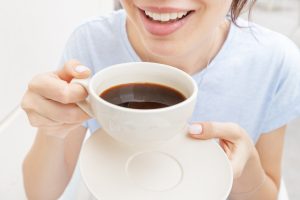 alimentos que estragam os dentes